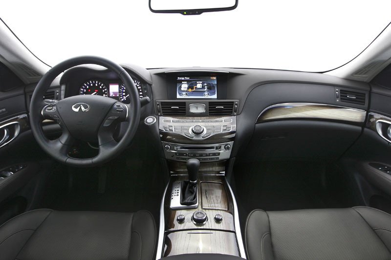 Prueba: Infiniti M35h, probamos el nuevo híbrido de lujo de Infiniti
