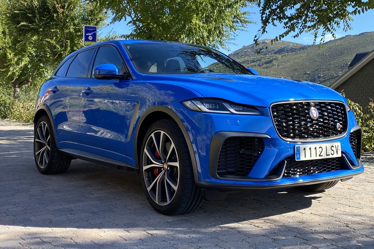 Vehículos Jaguar exclusivos diseñados por el equipo SV