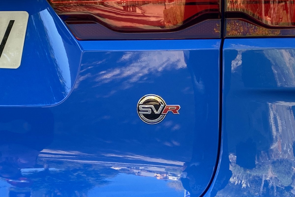Vehículos Jaguar exclusivos diseñados por el equipo SV