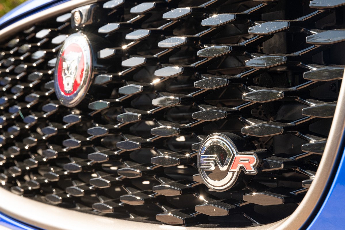 Vehículos Jaguar exclusivos diseñados por el equipo SV