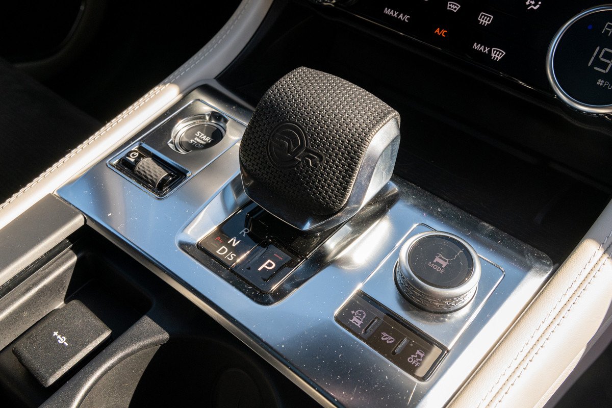 Vehículos Jaguar exclusivos diseñados por el equipo SV