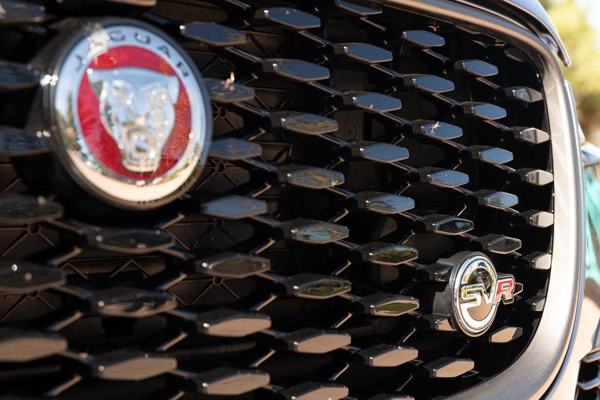 Vehículos Jaguar exclusivos diseñados por el equipo SV