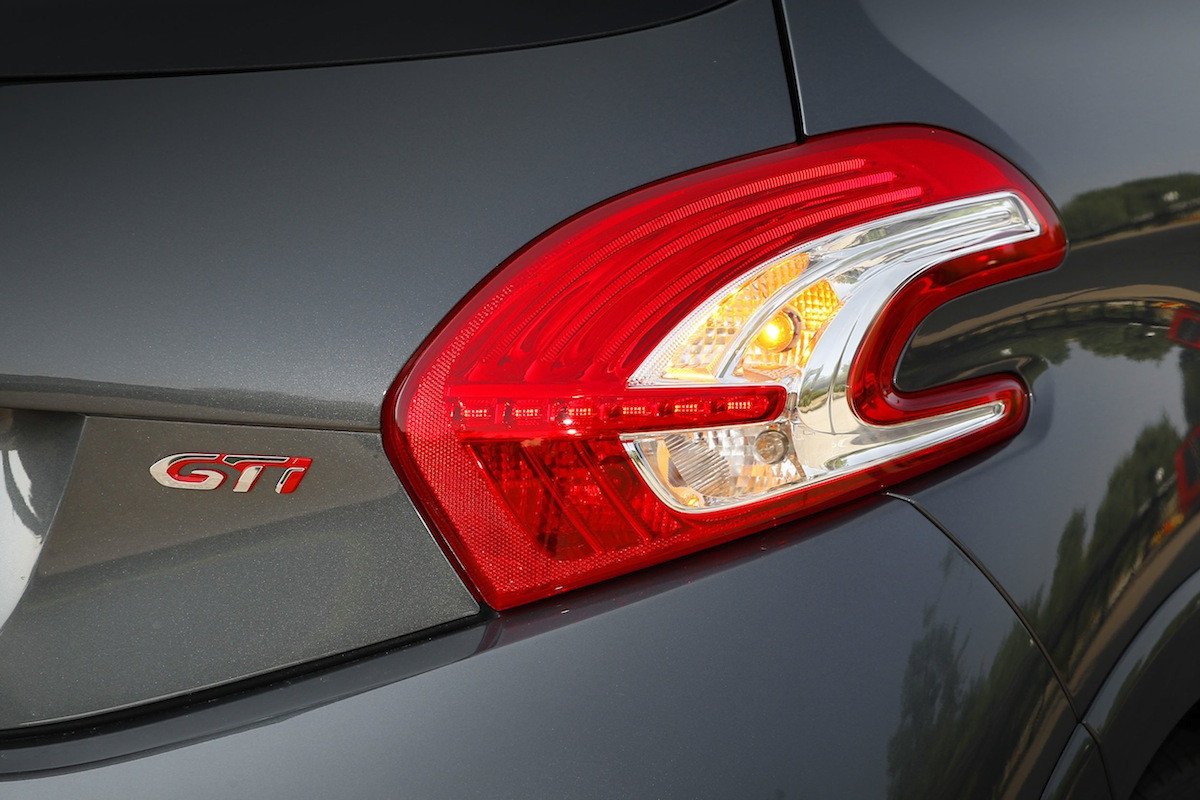 Prueba 10: Peugeot 208 GTi