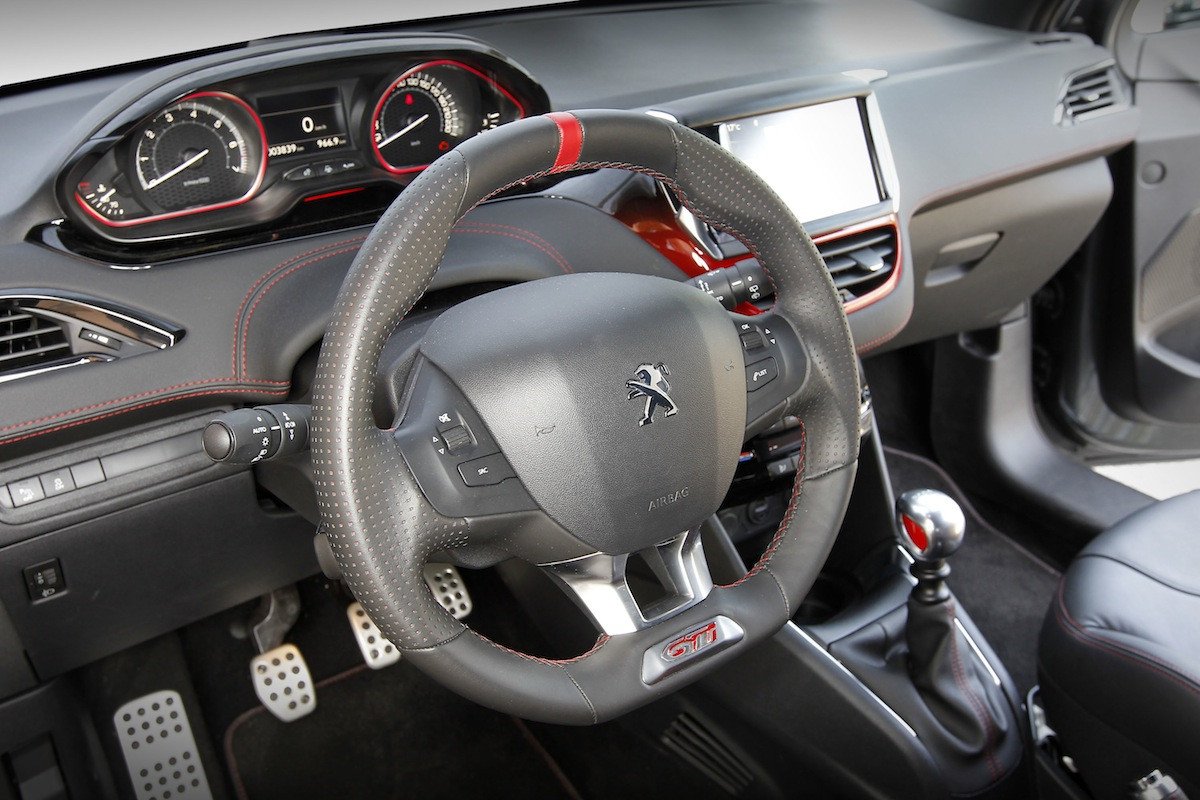 Prueba 10: Peugeot 208 GTi