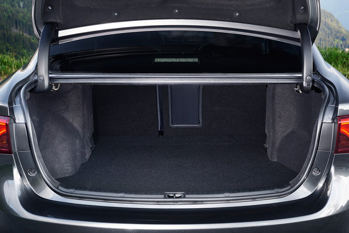 Probamos el nuevo Toyota Avensis 2015
