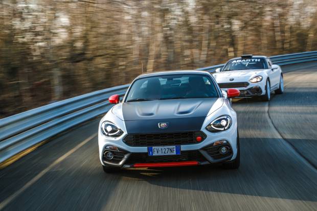 Salón de Ginebra 2019: nuevos Abarth 595 esseesse y 124 Rally Tribute