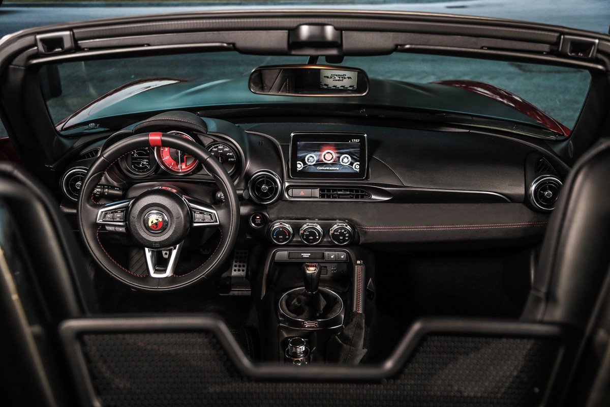 Salón de Ginebra 2019: nuevos Abarth 595 esseesse y 124 Rally Tribute