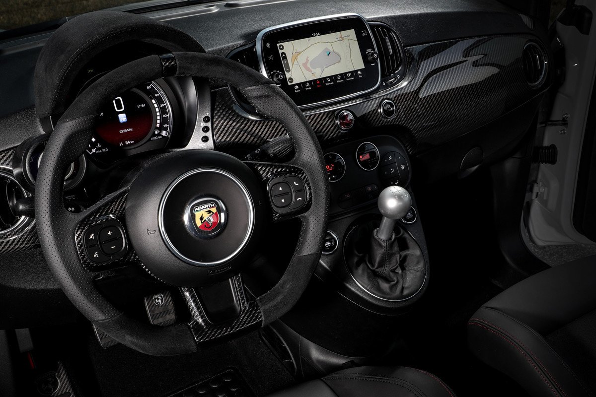 Salón de Ginebra 2019: nuevos Abarth 595 esseesse y 124 Rally Tribute