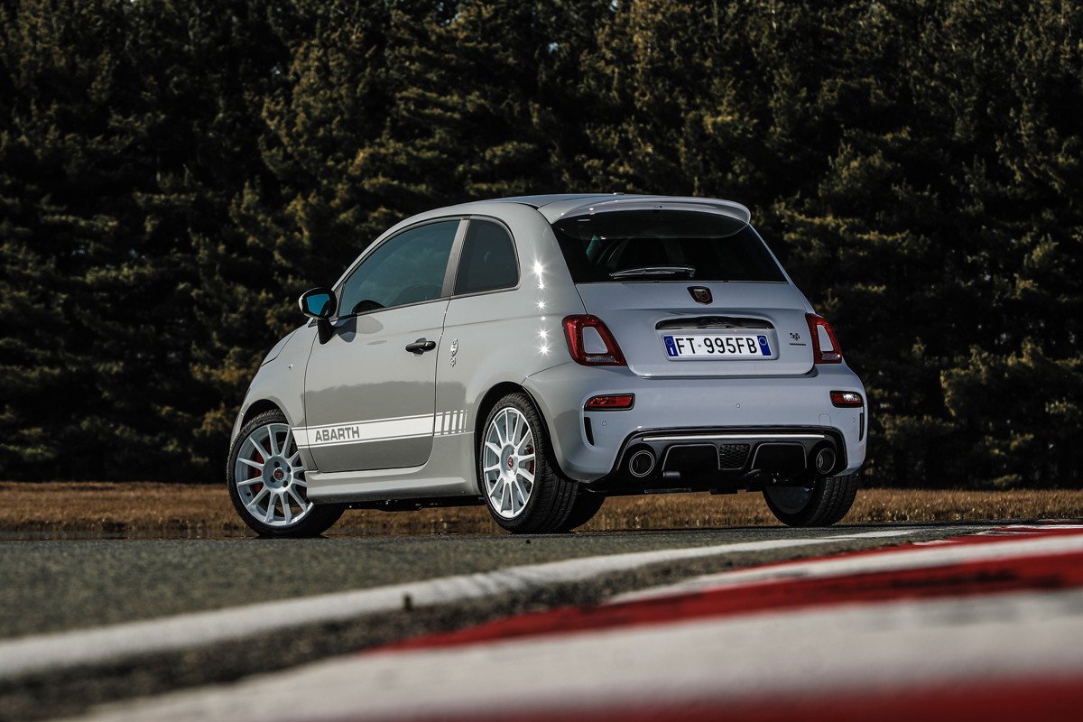 Salón de Ginebra 2019: nuevos Abarth 595 esseesse y 124 Rally Tribute