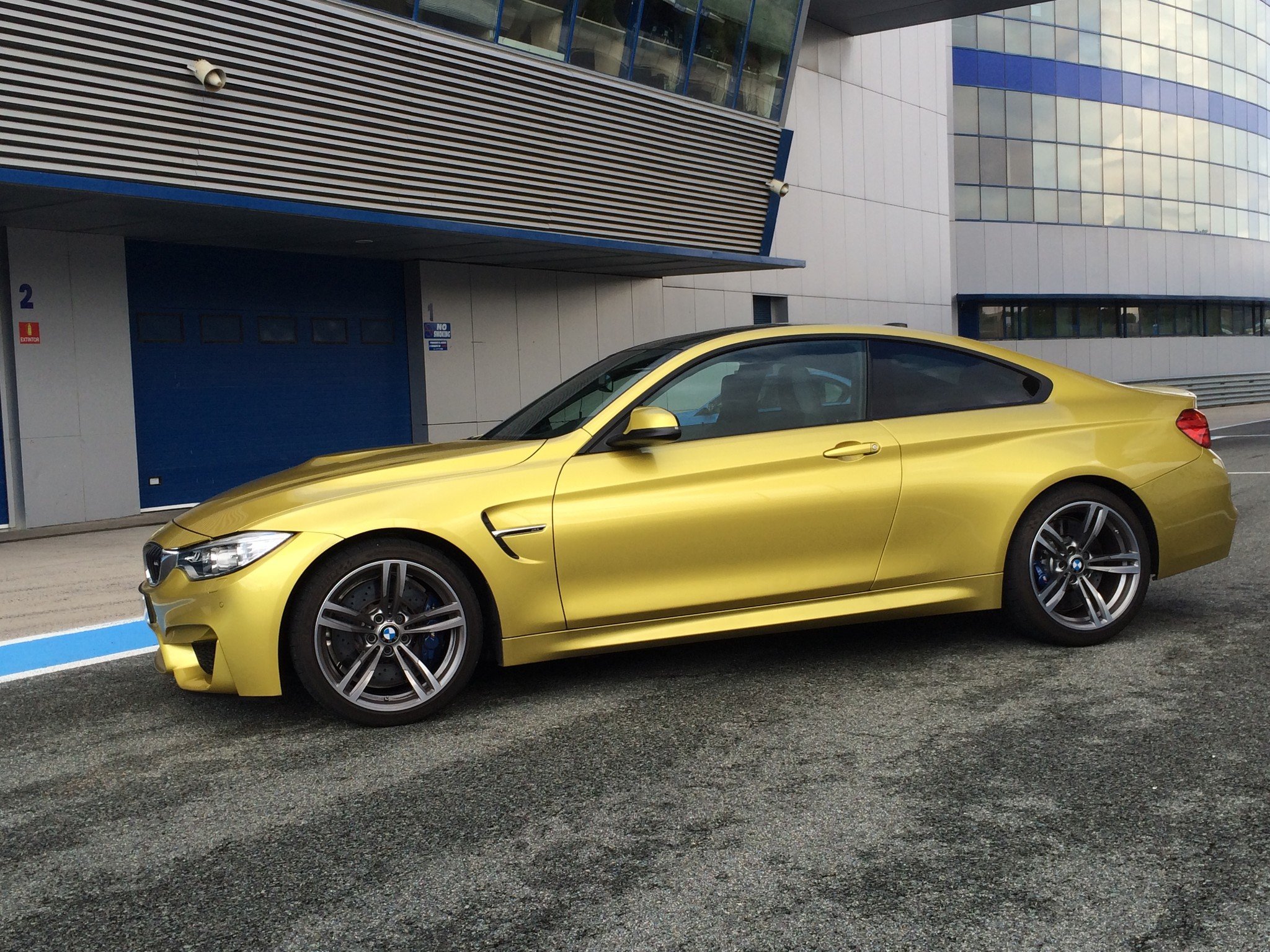 Prueba BMW M3 y BMW M4 en circuito 