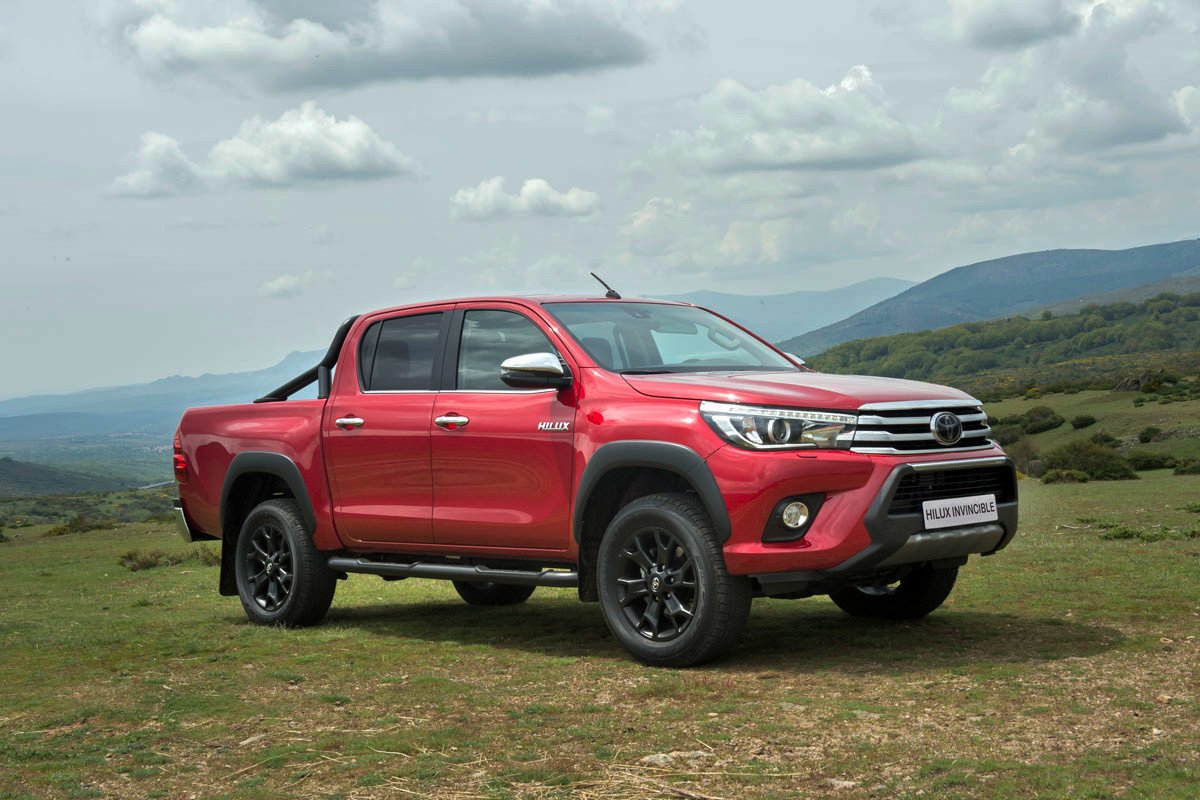 Toyota Hilux Invincible, nuevo acabado para el pick-up