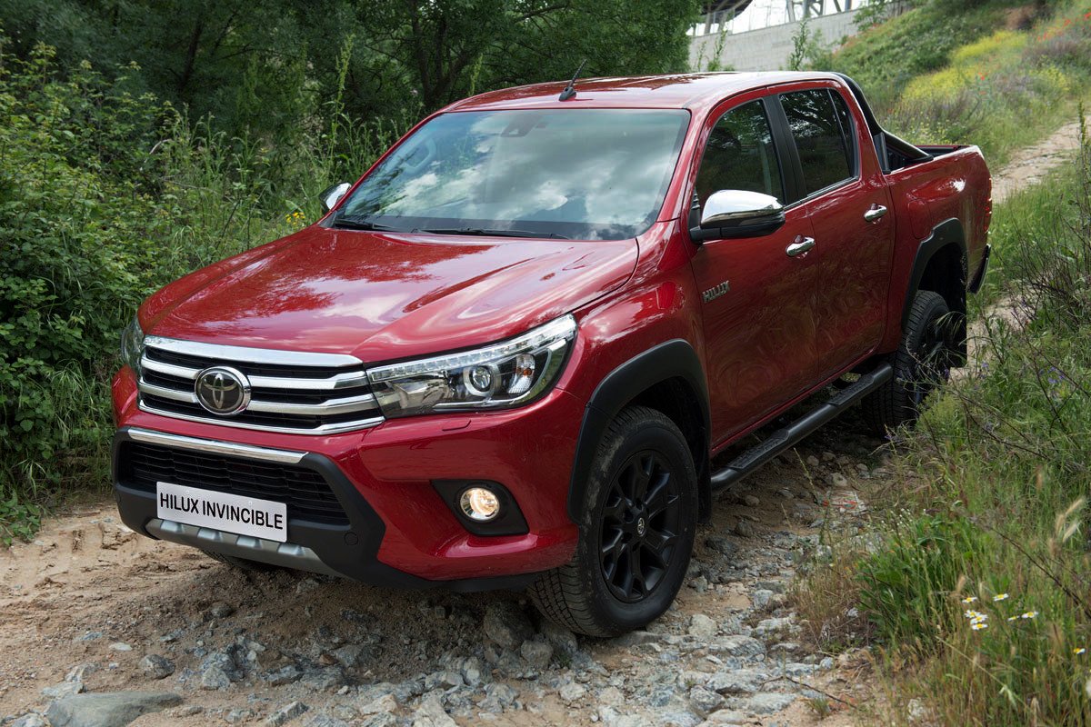 Toyota Hilux Invincible, nuevo acabado para el pick-up