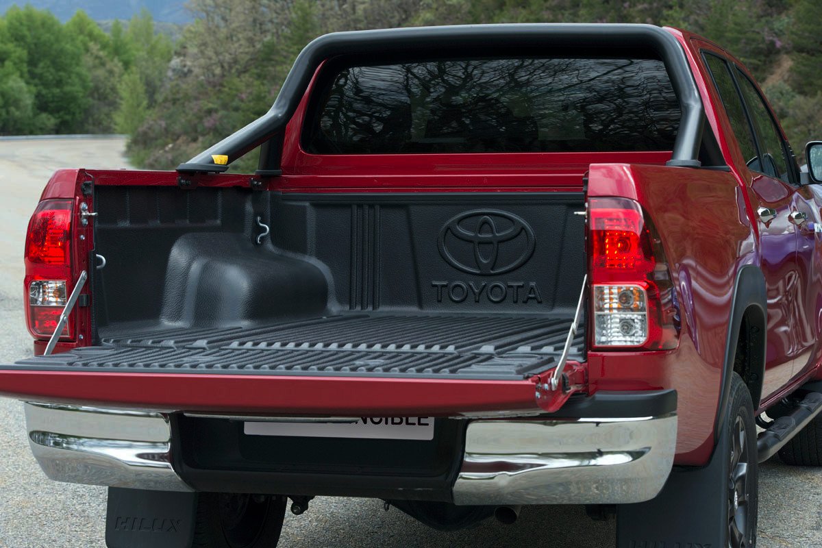 Toyota Hilux Invincible, nuevo acabado para el pick-up