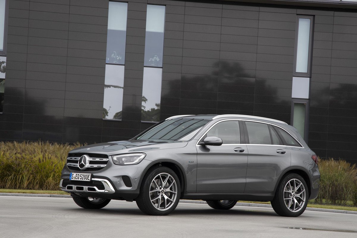Nuevos Mercedes GLE 350 de y GLC 300 e: siguen los lanzamientos de híbridos