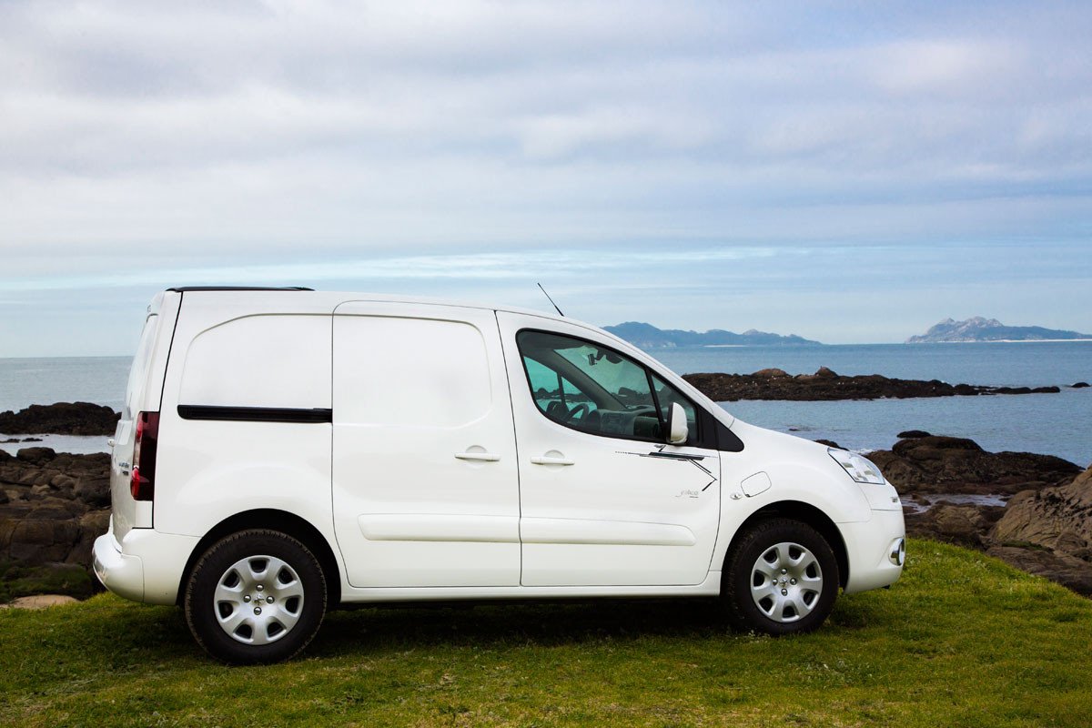 Prueba: Peugeot Partner Electric, el reparto con chispa