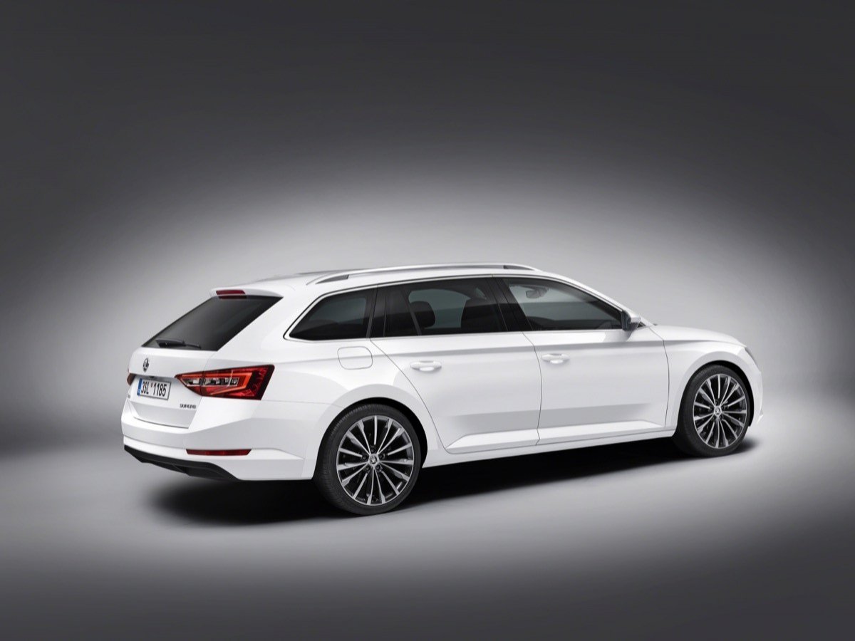 Nuevo Skoda Superb Combi: el familiar con mejor maletero 