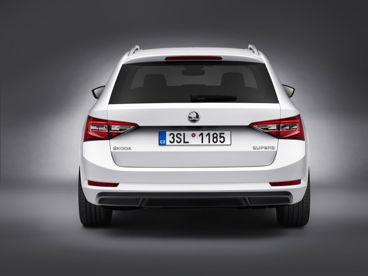 Nuevo Skoda Superb Combi: el familiar con mejor maletero 
