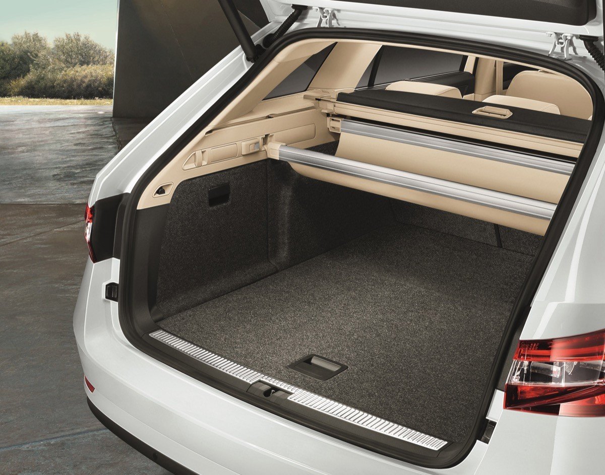 Nuevo Skoda Superb Combi: el familiar con mejor maletero 