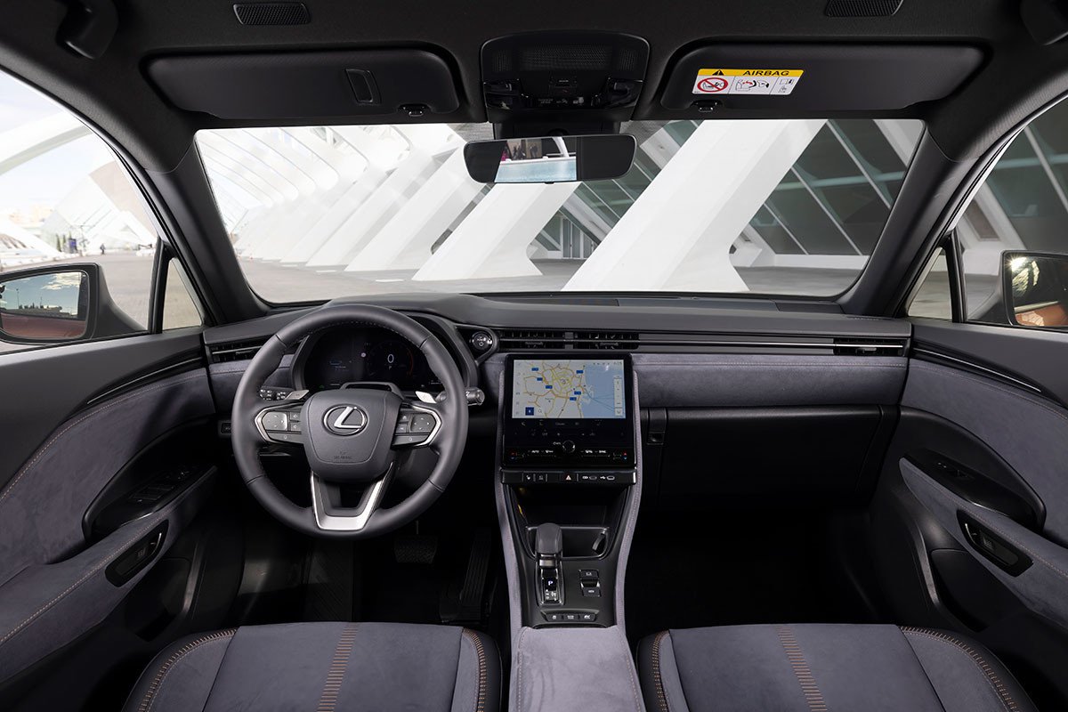 Prueba Lexus LBX