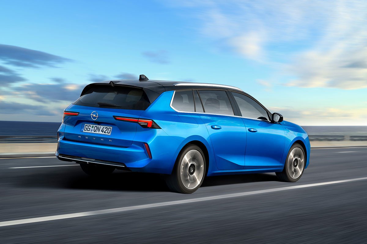 Opel Astra Sports Tourer 2022: maletero, medidas y equipamiento