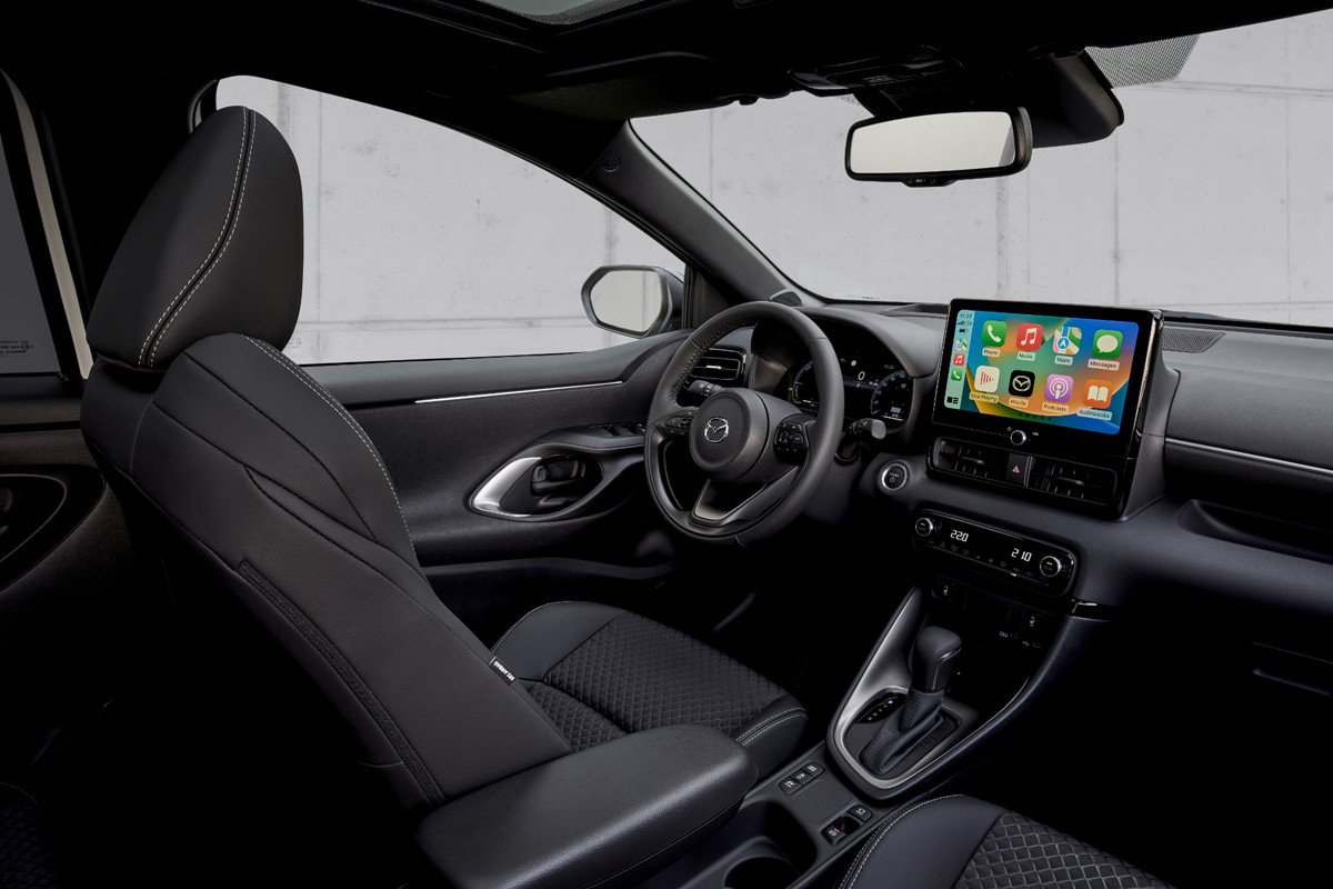 Mazda 2 Hybrid