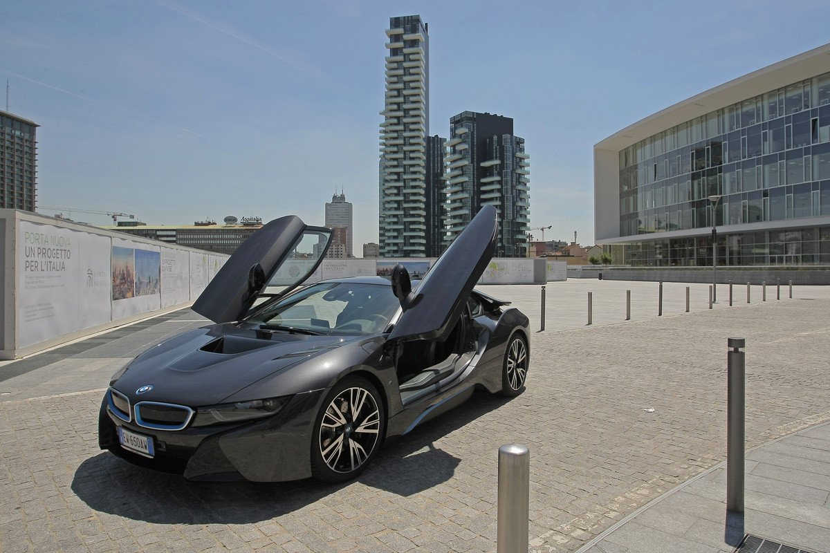 Prueba BMW i8: el deportivo híbrido enchufable de BMW