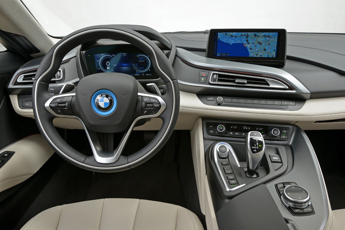 Prueba BMW i8: el deportivo híbrido enchufable de BMW