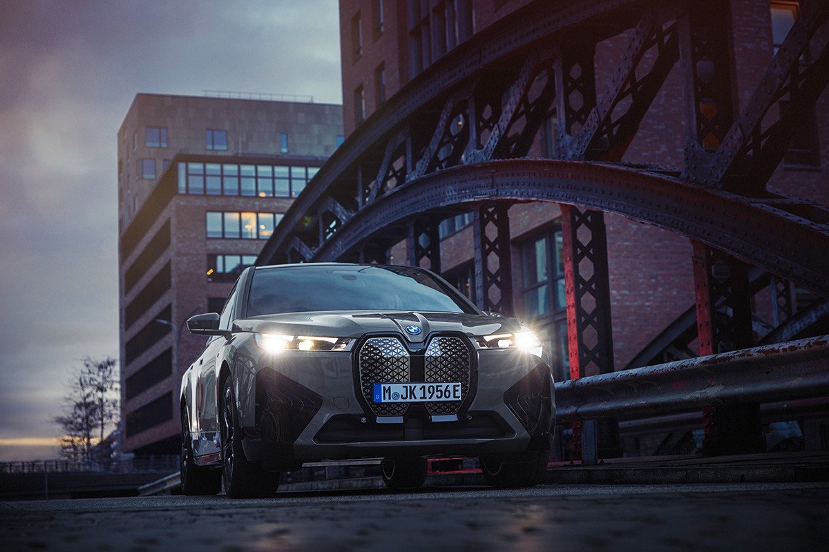 BMW iX M60, la variante más potente ya está aquí