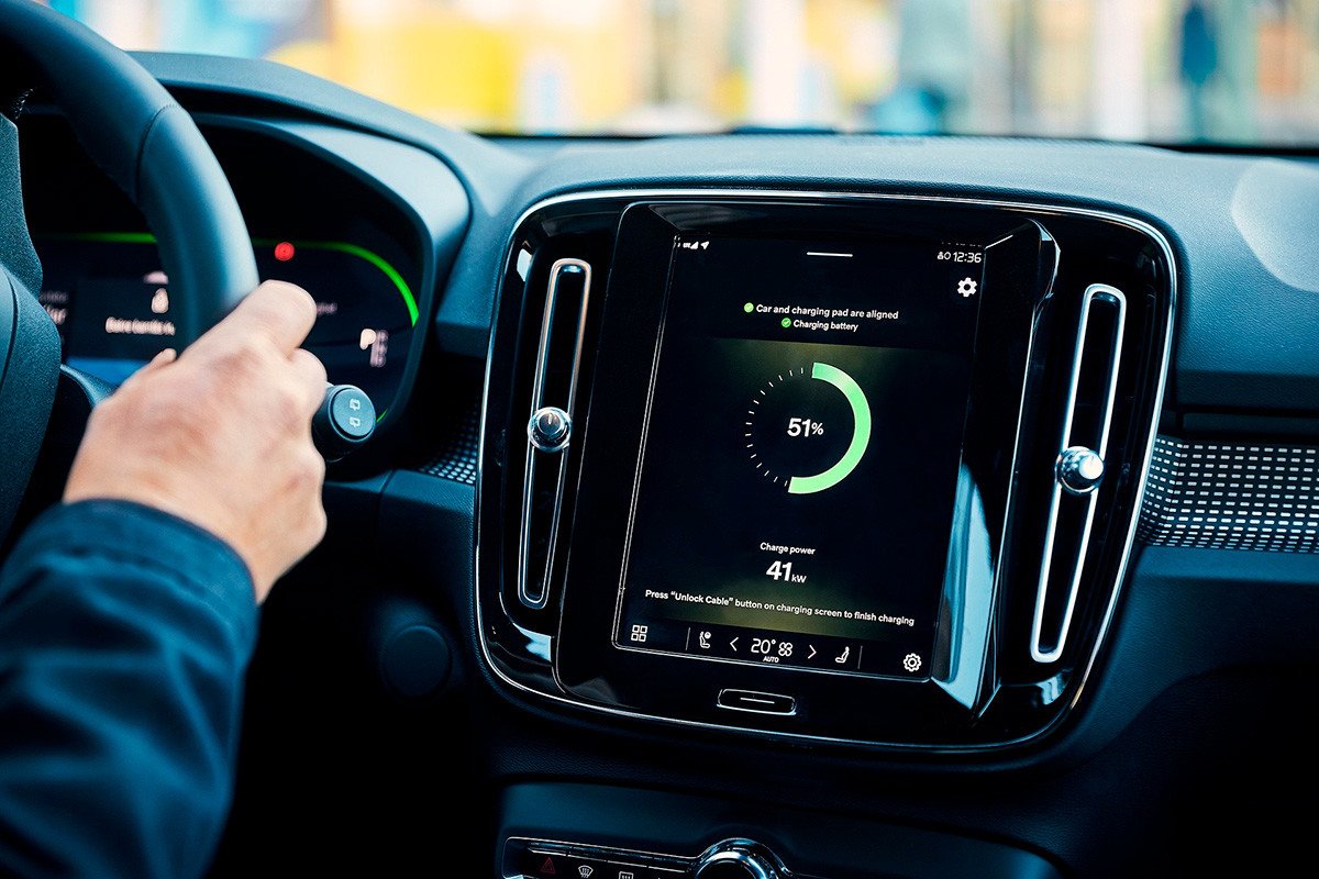 A prueba la tecnología de recarga inalámbrica de Volvo