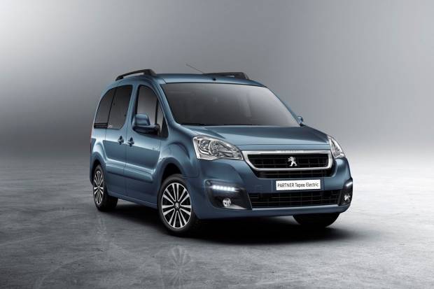 El Peugeot Partner Tepee se pasa al lado eléctrico