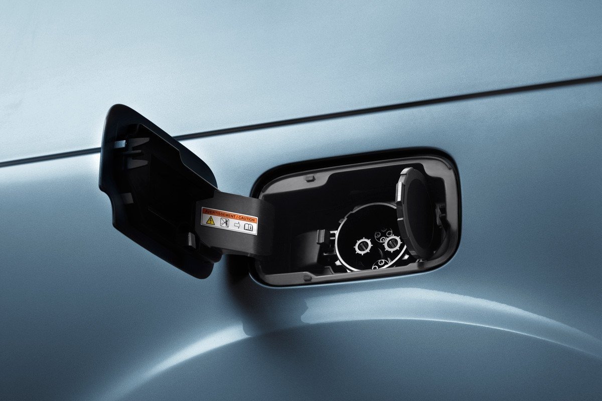 El Peugeot Partner Tepee se pasa al lado eléctrico