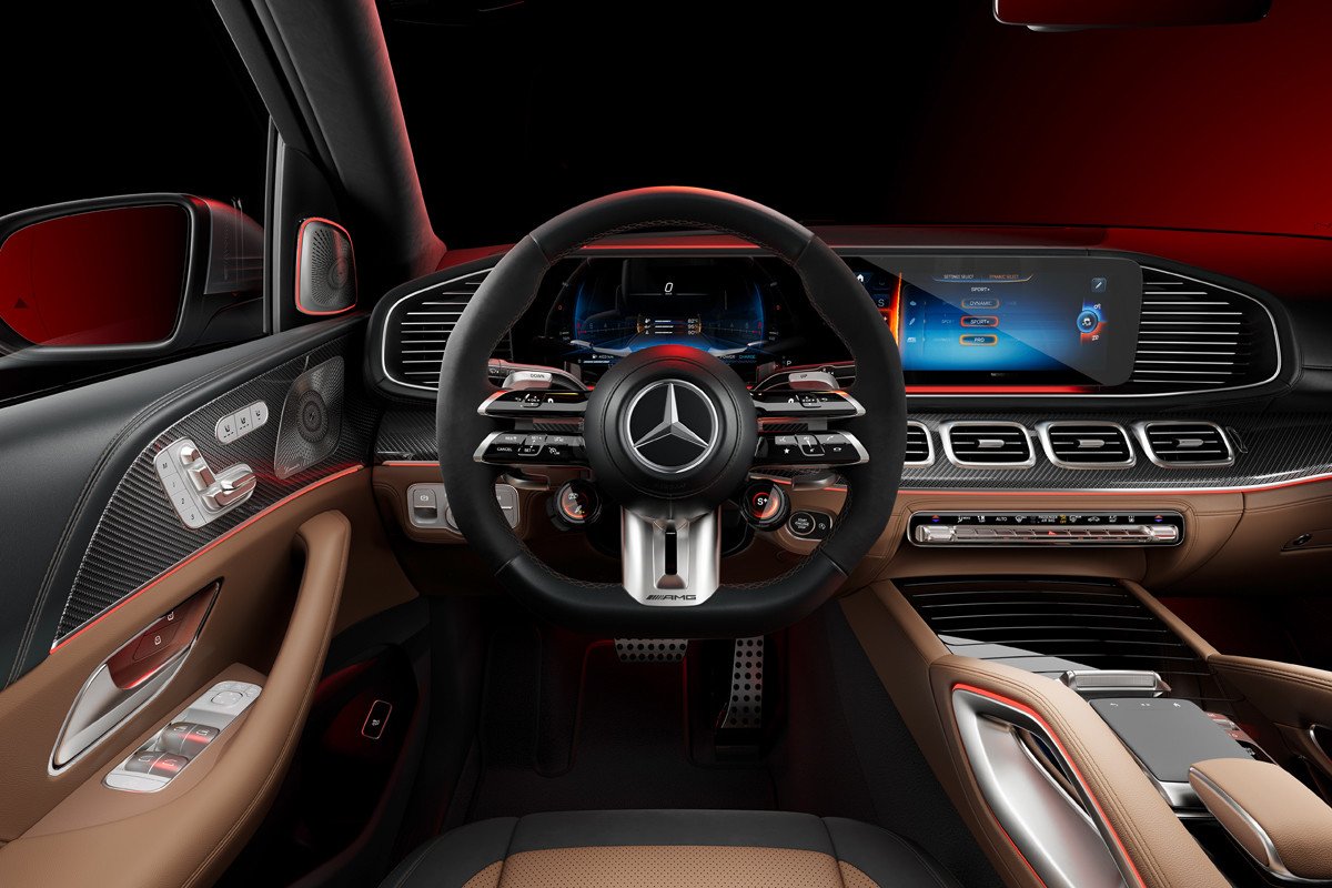 Mercedes actualiza su SUV más grande, el GLS, con nuevos motores híbridos
