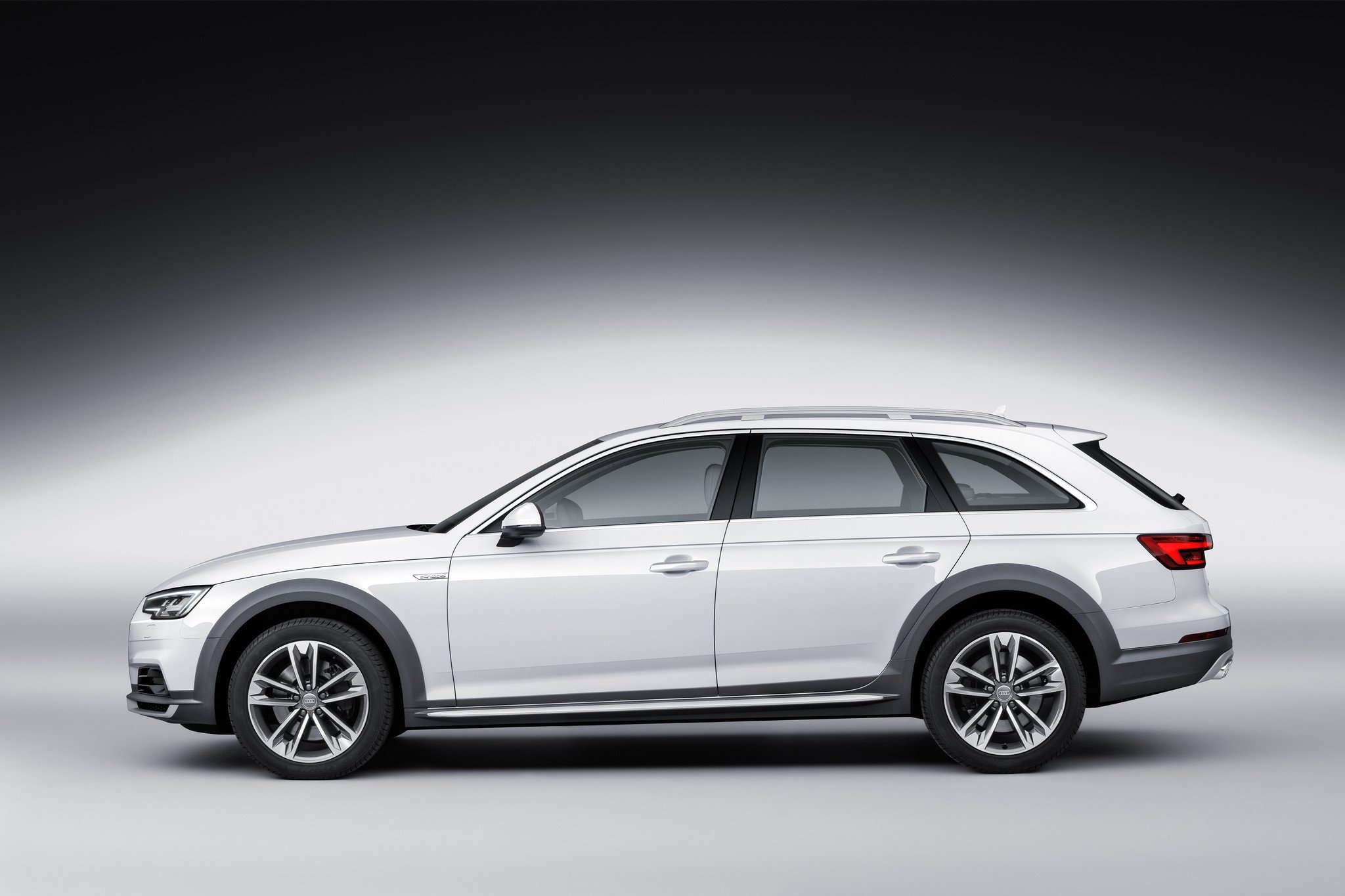 El nuevo Audi A4 allroad quattro 2016: gama y precios para España