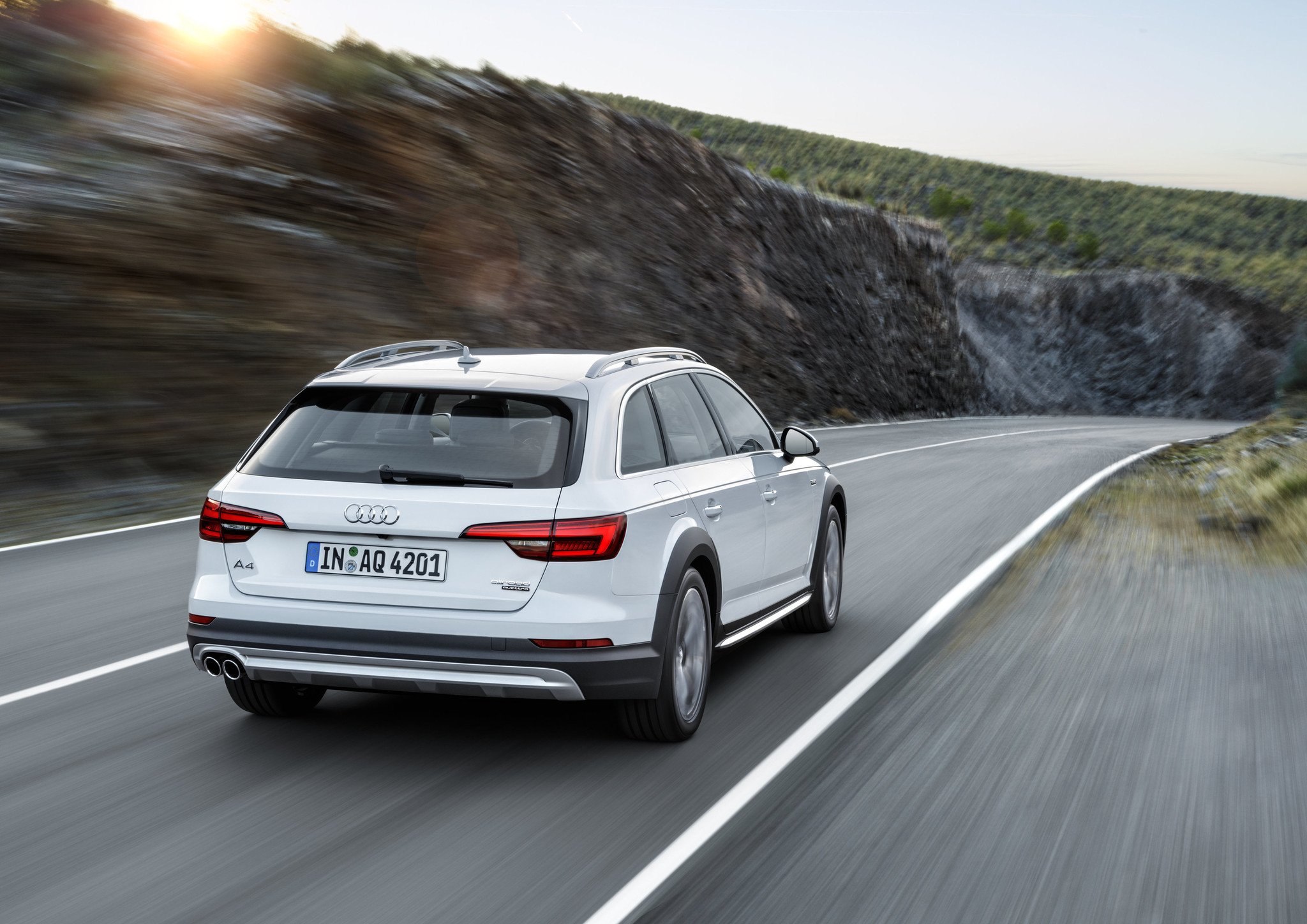 El nuevo Audi A4 allroad quattro 2016: gama y precios para España