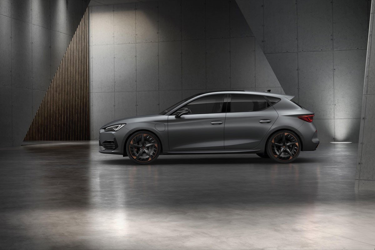 Nuevo CUPRA León: deportivo, híbrido e incluso familiar