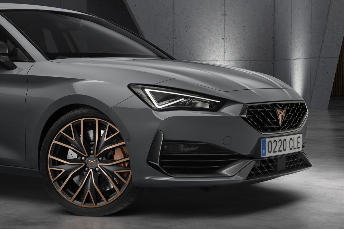 Nuevo CUPRA León: deportivo, híbrido e incluso familiar