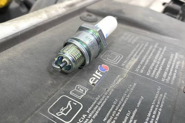 Cómo puedo saber si necesito cambiar las bujías