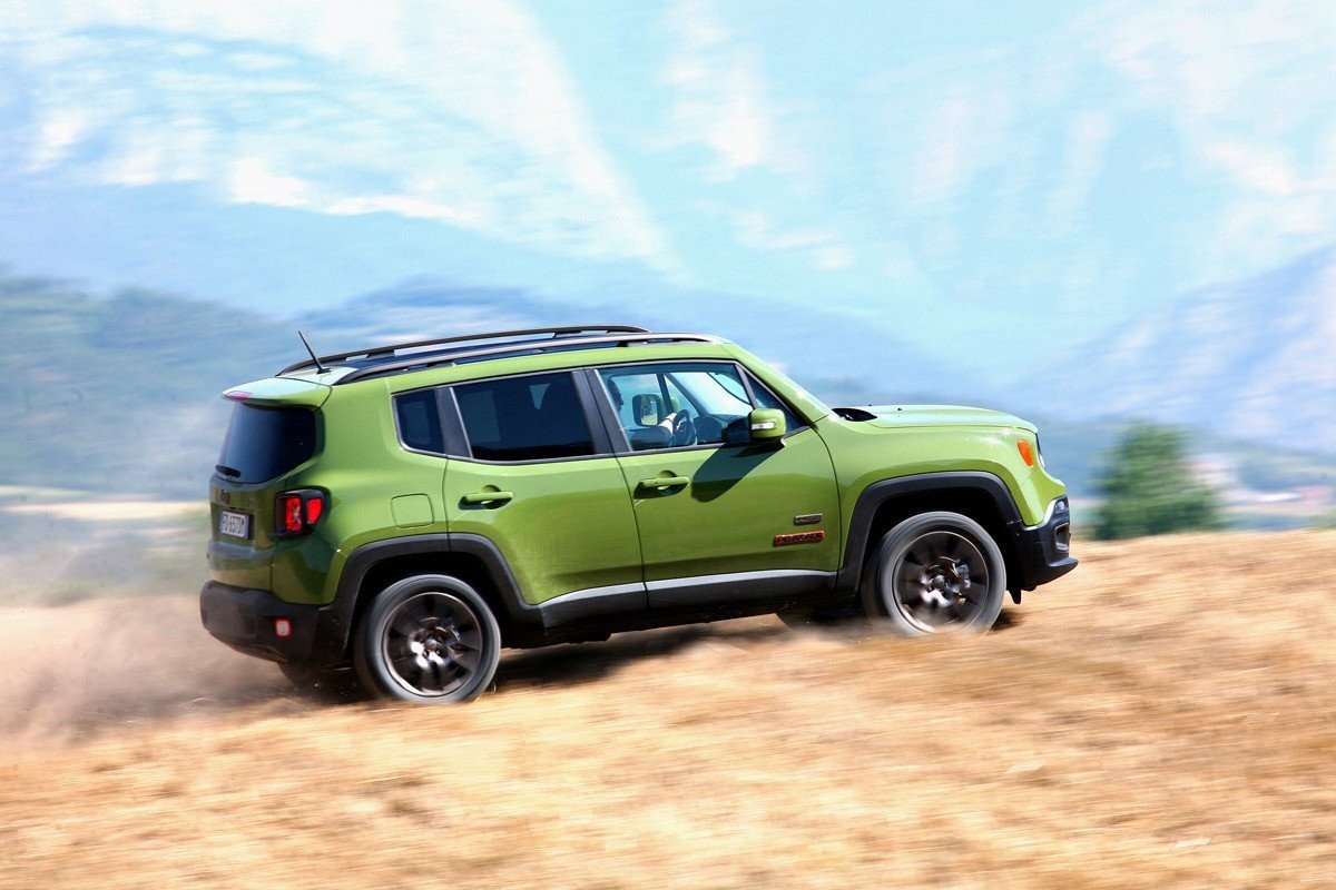 Toma de contacto de la gama 75 Aniversario de Jeep