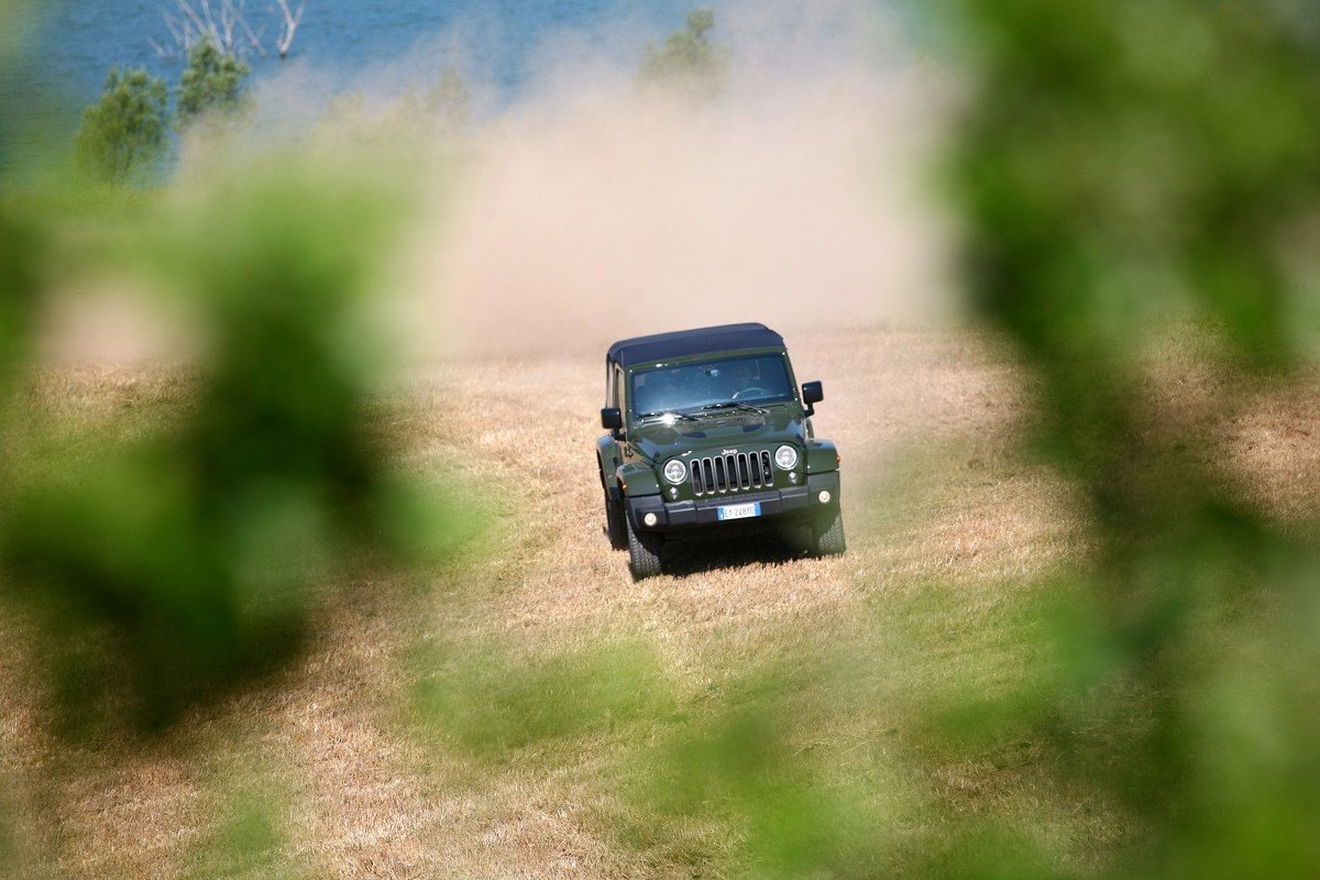 Toma de contacto de la gama 75 Aniversario de Jeep