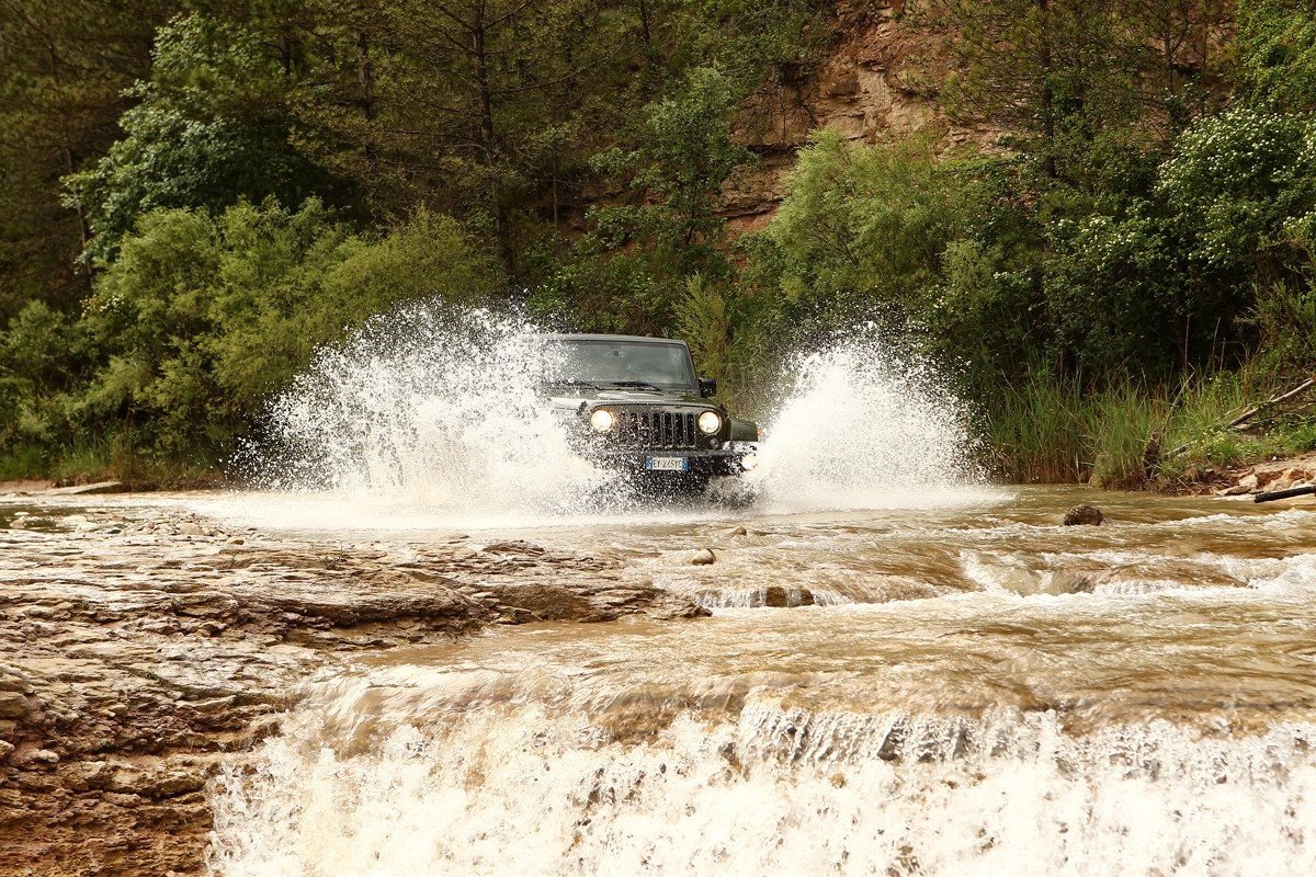Toma de contacto de la gama 75 Aniversario de Jeep