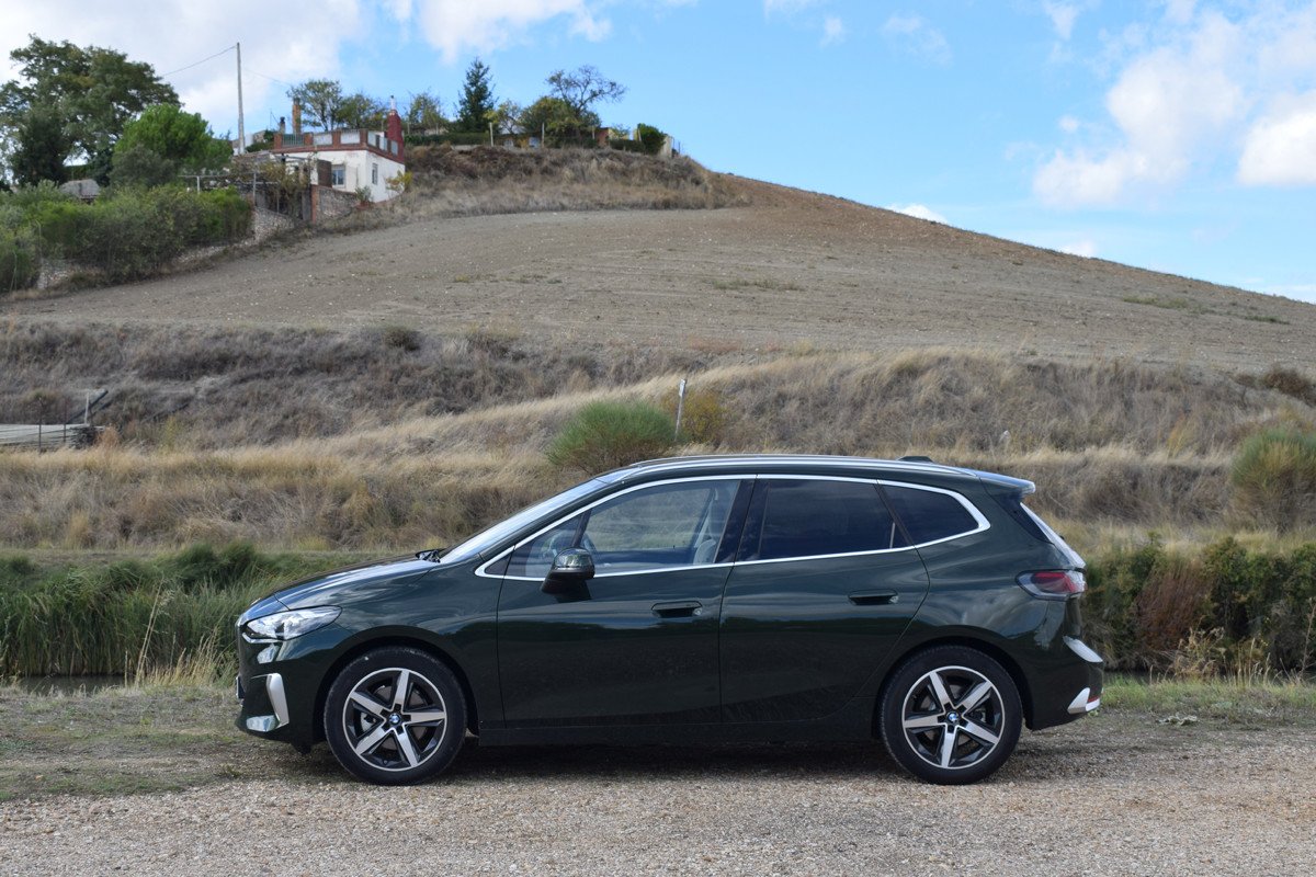 Prueba y opinión del BMW Serie 2 Active Tourer: interior, maletero y precio