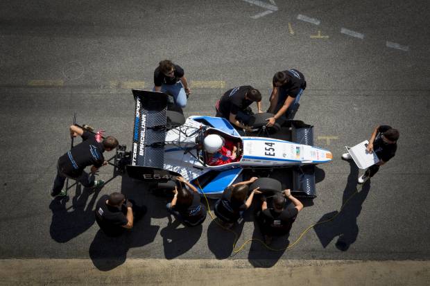 Seat patrocina la Fórmula Student en España
