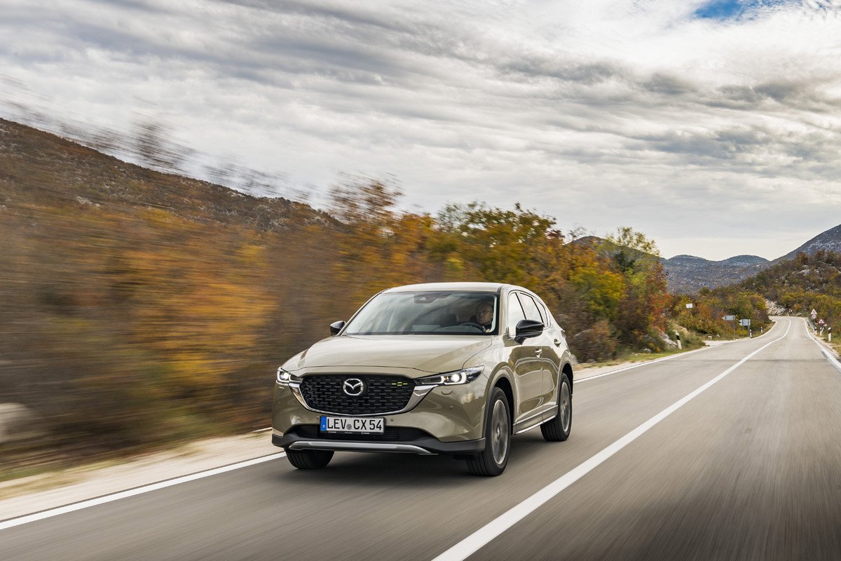 Prueba del nuevo Mazda CX-5: pequeños retoques para mantener un nivel alto