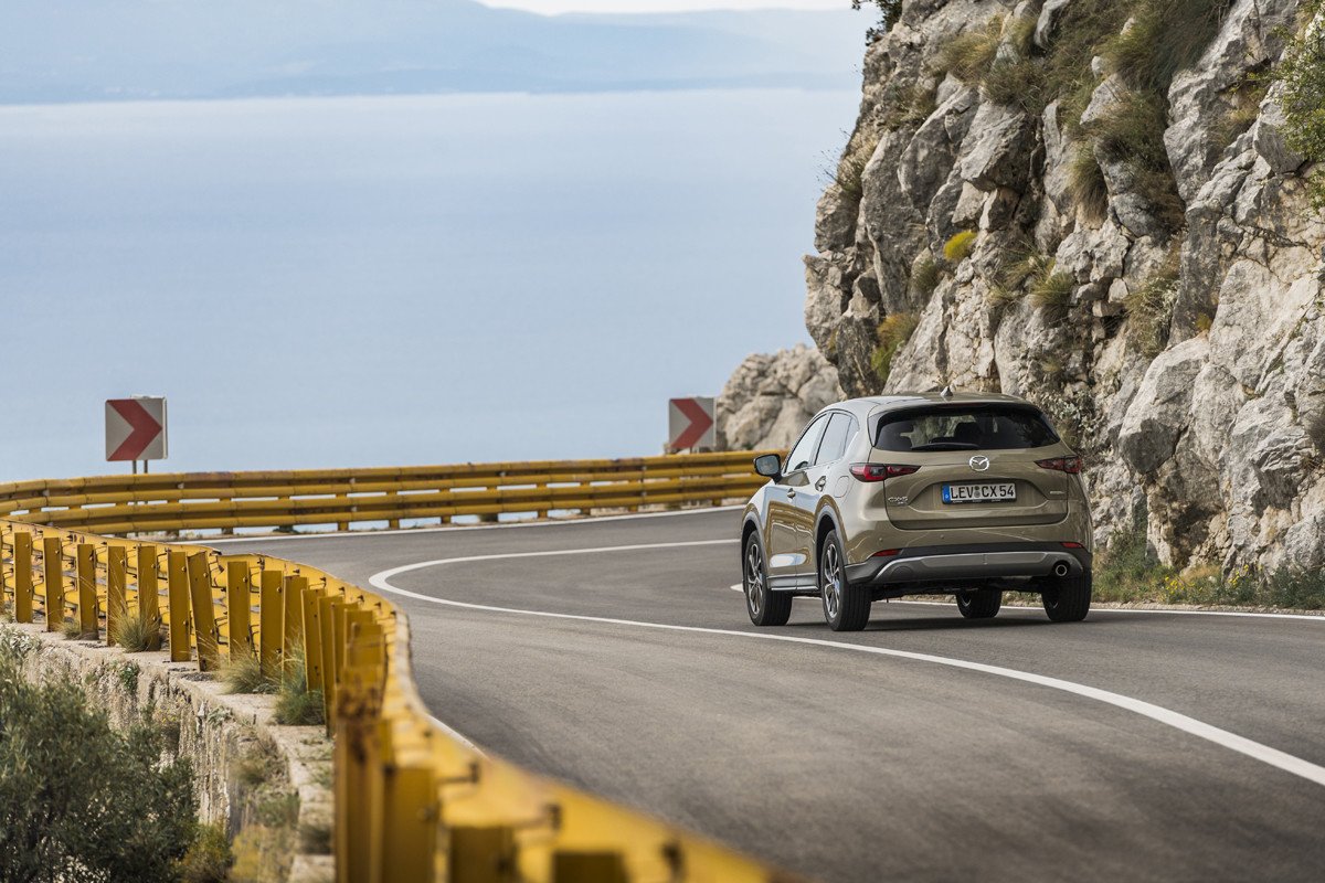 Prueba del nuevo Mazda CX-5: pequeños retoques para mantener un nivel alto