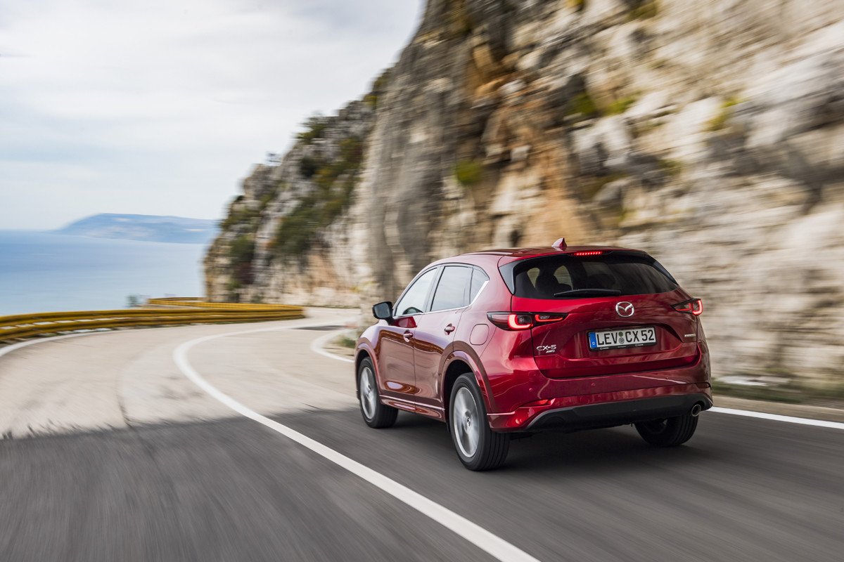 Prueba del nuevo Mazda CX-5: pequeños retoques para mantener un nivel alto