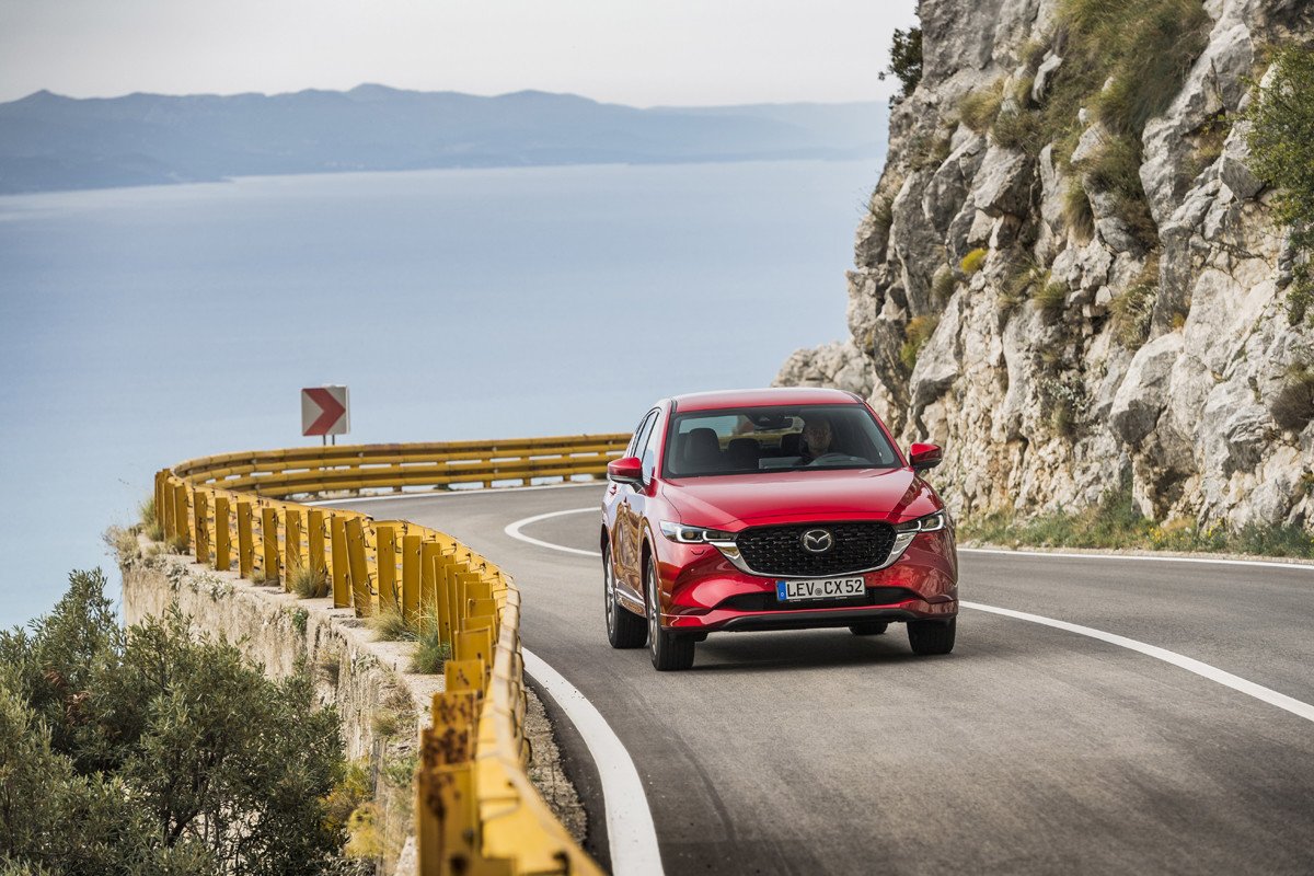 Prueba del nuevo Mazda CX-5: pequeños retoques para mantener un nivel alto