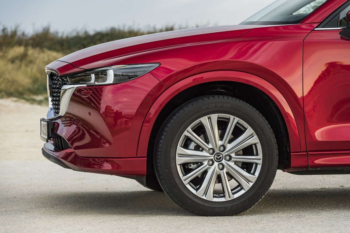 Prueba del nuevo Mazda CX-5: pequeños retoques para mantener un nivel alto