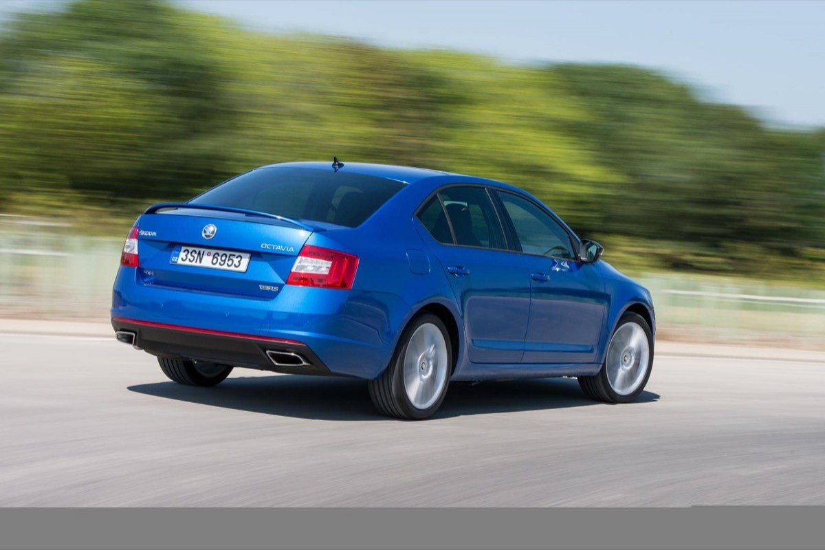 Skoda Octavia RS 2.0 TDI, ahora 4x4 y con cambio DSG