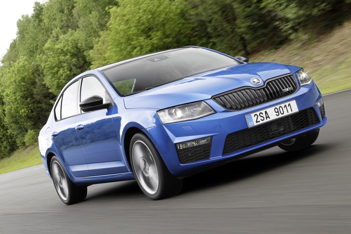 Skoda Octavia RS 2.0 TDI, ahora 4x4 y con cambio DSG