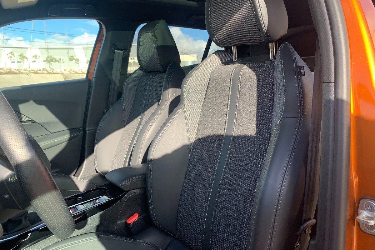 Prueba del Peugeot 2008 130 Puretech GT Line: precio, opinión, fotos, equipamiento,...